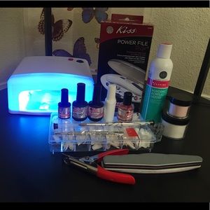 *Imported* Acrylic-gel nail kit.